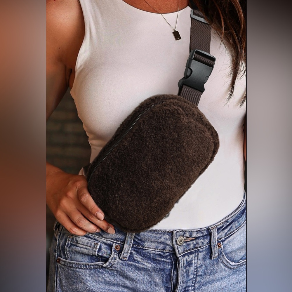 Sherpa crossbody